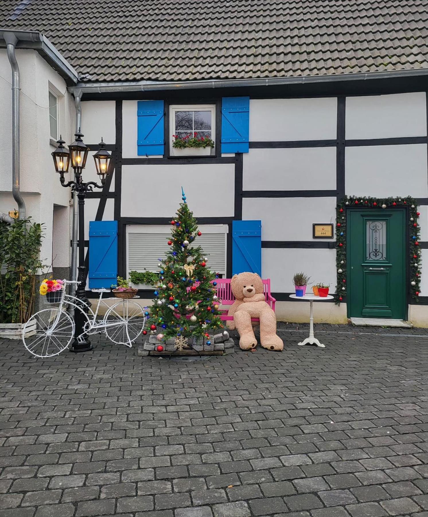 Ny-Golden Apartments-Dortmund Airport Екстериор снимка